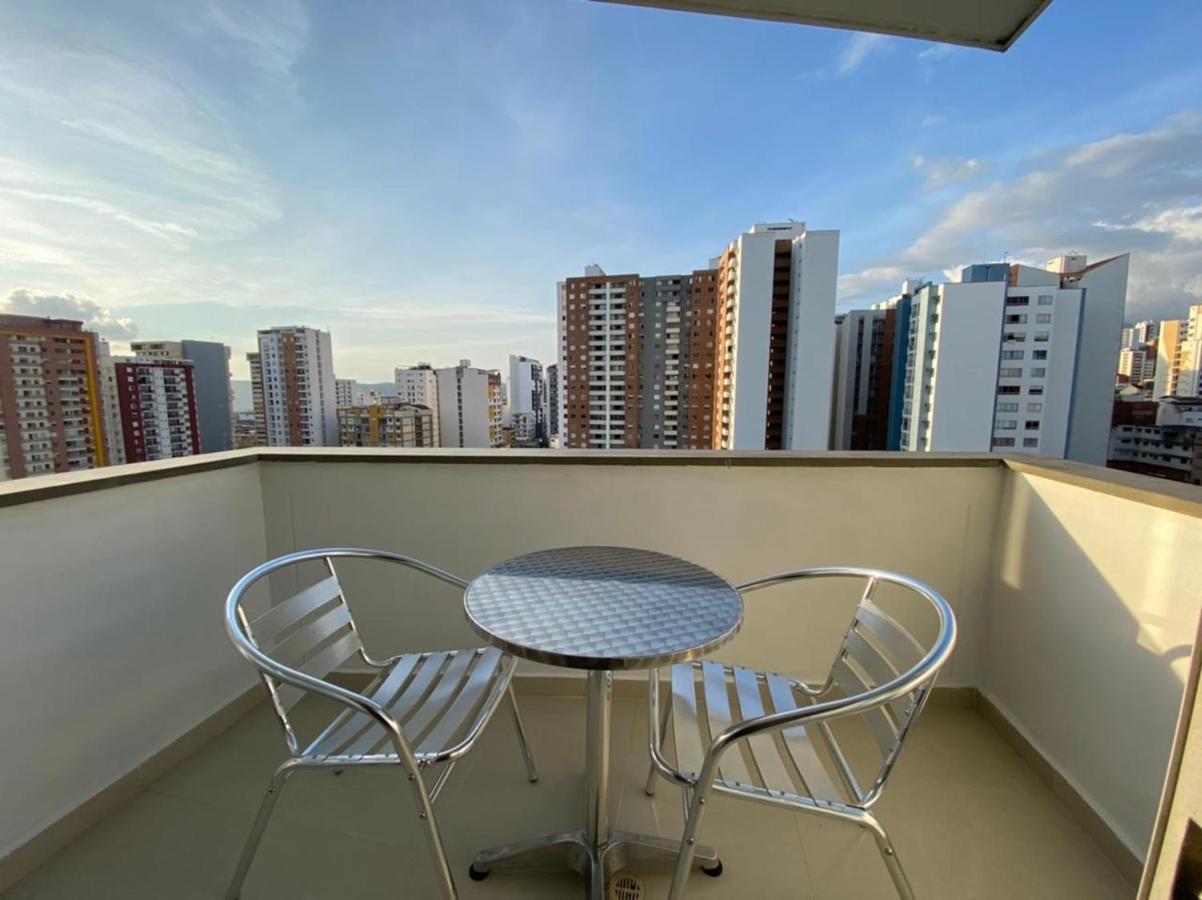Amoblados Rugeles edificio stradastradasuites Bucaramanga Exterior foto