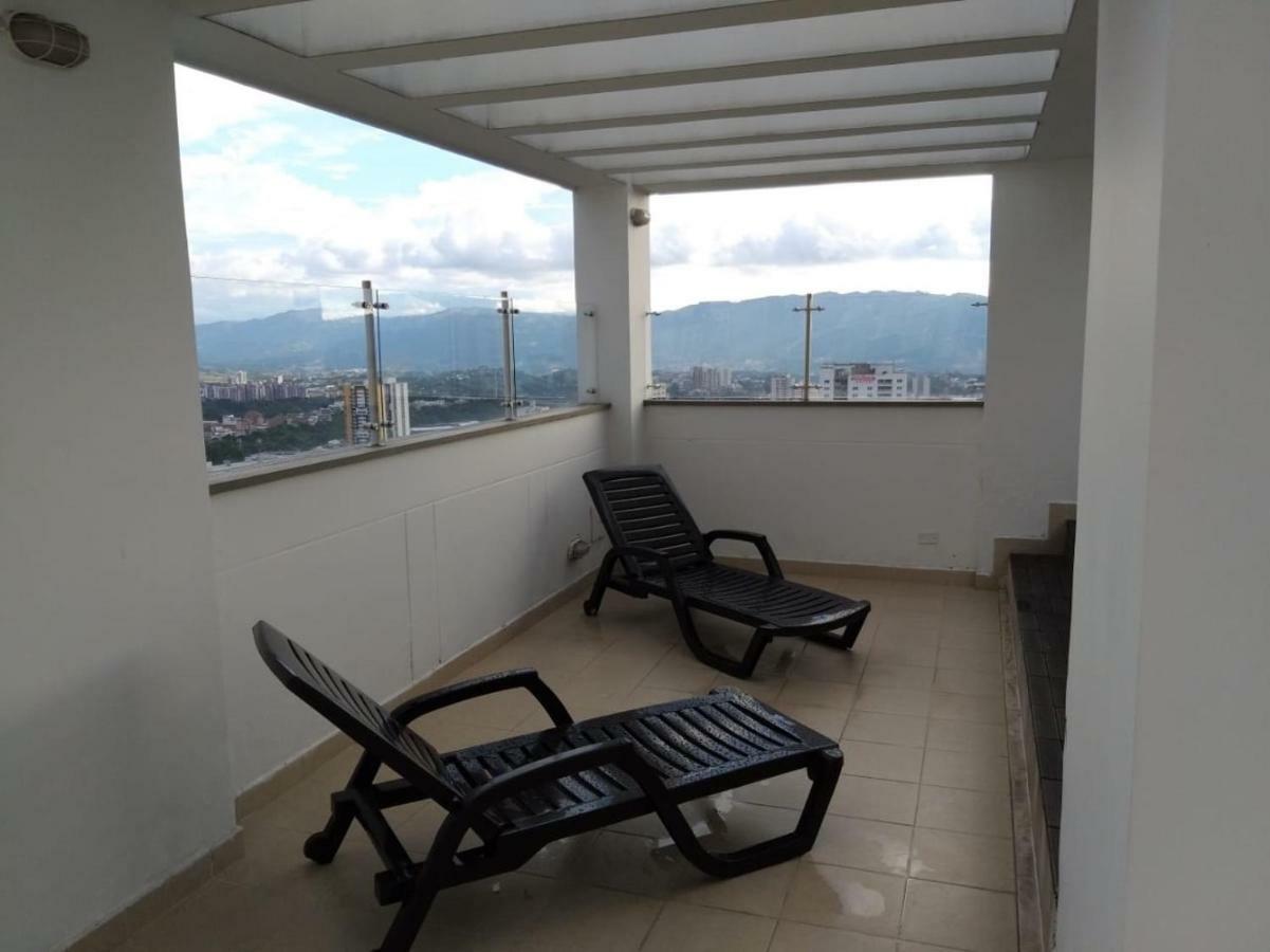 Amoblados Rugeles edificio stradastradasuites Bucaramanga Exterior foto